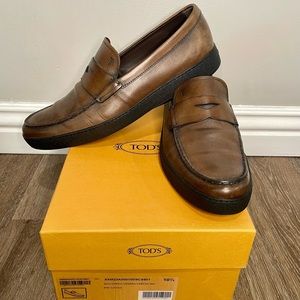 Tod’s Mocassin 12 1/2 medium width, color Brown